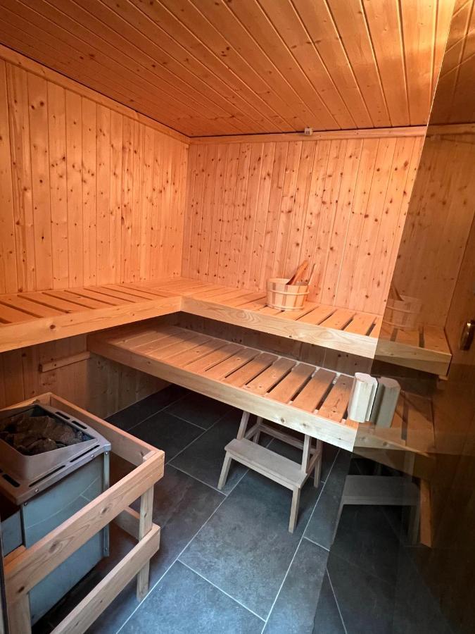 Ferienhaus Auszeit Mit Sauna Schwarz 外观 照片